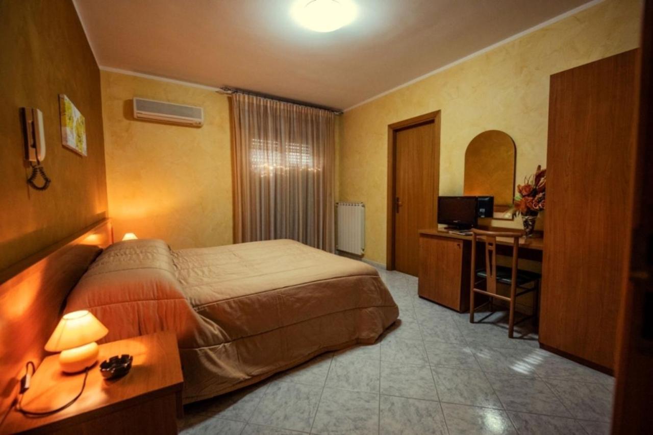 Hotel Venere Villaricca Exterior photo